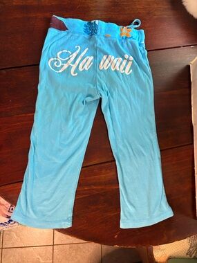 Vintage Y2K cotton Hawaii sweatpant capris